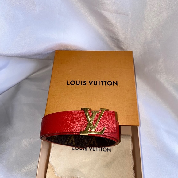 LOUIS VUITTON WOMEN BELT - Picture 6 of 8